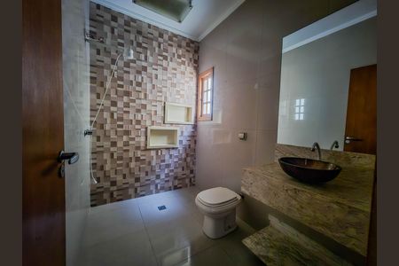 Apartamento para alugar com 100m², 2 quartos e 1 vaga Apartamento para alugar com 100m², 2 quartos e 1 vagaBanheiro Social