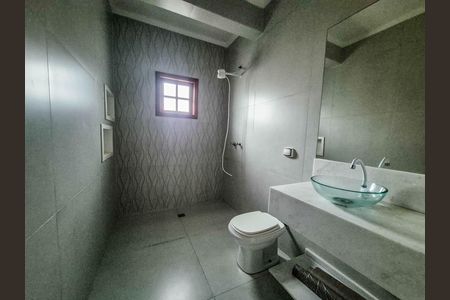 Apartamento para alugar com 100m², 2 quartos e 1 vaga Apartamento para alugar com 100m², 2 quartos e 1 vagaBanheiro da Suíte