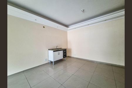 Apartamento para alugar com 100m², 2 quartos e 1 vaga Apartamento para alugar com 100m², 2 quartos e 1 vagaCozinha e Área de Serviço