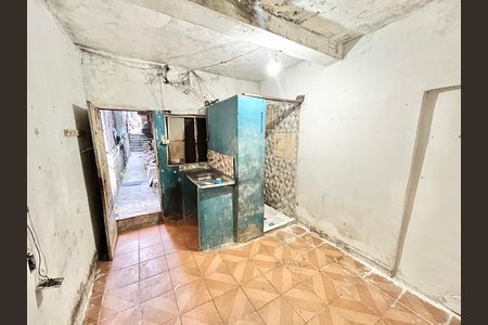Sala/Quarto/Cozinha de casa para alugar com 1 quarto, 35m² em Jardim Santa Cruz, São Paulo