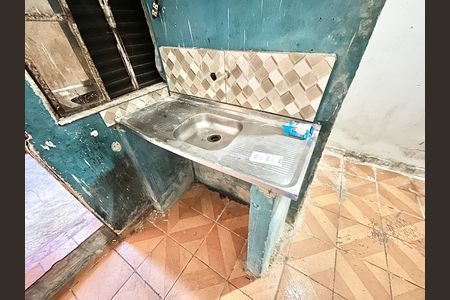 Sala/Quarto/Cozinha de casa para alugar com 1 quarto, 35m² em Jardim Santa Cruz, São Paulo
