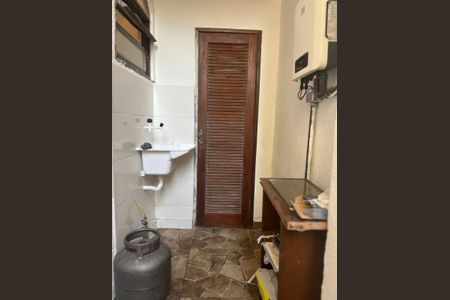 Área de serviço de kitnet/studio para alugar com 1 quarto, 44m² em Rio do Ouro, São Gonçalo