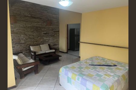 Studio para alugar com 44m², 1 quarto e 1 vaga Studio para alugar com 44m², 1 quarto e 1 vagaQuarto