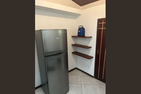 Studio para alugar com 44m², 1 quarto e 1 vaga Studio para alugar com 44m², 1 quarto e 1 vagaCozinha