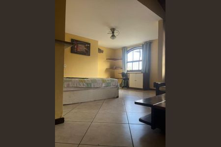 Studio para alugar com 44m², 1 quarto e 1 vaga Studio para alugar com 44m², 1 quarto e 1 vagaQuarto
