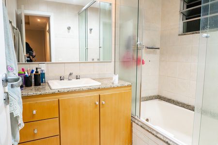 Apartamento à venda com 90m², 1 quarto e 1 vaga