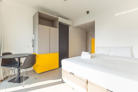 Studio para alugar com 30m², 1 quarto e 1 vaga Studio para alugar com 30m², 1 quarto e 1 vagaStudio