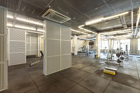 Studio para alugar com 30m², 1 quarto e 1 vaga Studio para alugar com 30m², 1 quarto e 1 vagaÁrea comum - Academia
