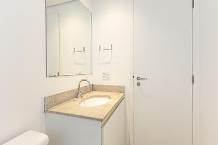 Studio para alugar com 30m², 1 quarto e 1 vaga Studio para alugar com 30m², 1 quarto e 1 vagaBanheiro