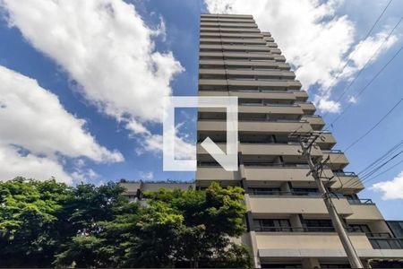 Studio para alugar com 30m², 1 quarto e 1 vaga Studio para alugar com 30m², 1 quarto e 1 vagaFachada