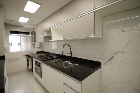 Cozinha de apartamento para alugar com 2 quartos, 55m² em Anil, Rio de Janeiro