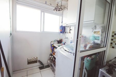 Apartamento à venda com 46m², 2 quartos e sem vaga Apartamento à venda com 46m², 2 quartos e sem vagaÁrea de Serviço