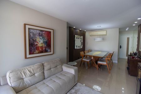 Sala de apartamento à venda com 3 quartos, 110m² em Icaraí, Niterói