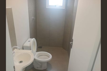 Banheiro de apartamento para alugar com 2 quartos, 64m² em Santa Cruz, Gravataí