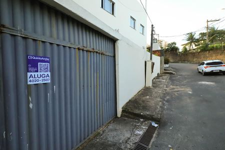 Casa para alugar com 55m², 2 quartos e 1 vaga Casa para alugar com 55m², 2 quartos e 1 vagaFachada