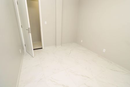 Quarto 1 de casa para alugar com 2 quartos, 55m² em Pituaçu, Salvador