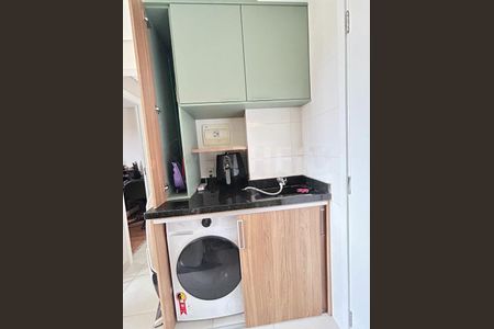 Apartamento à venda com 2 quartos, 32m² em Jardim Itacolomi, São Paulo