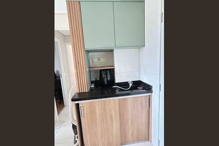Apartamento à venda com 2 quartos, 32m² em Jardim Itacolomi, São Paulo