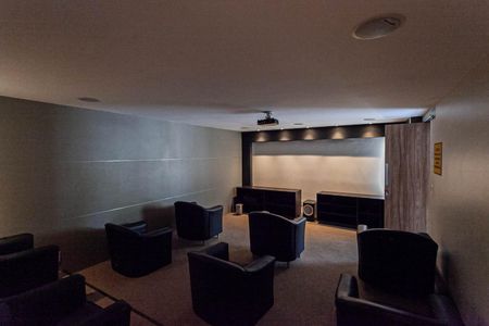 Apartamento à venda com 90m², 3 quartos e 2 vagasÁrea comum - Cinema 