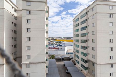 Apartamento à venda com 90m², 3 quartos e 2 vagasQuarto 2 - Vista