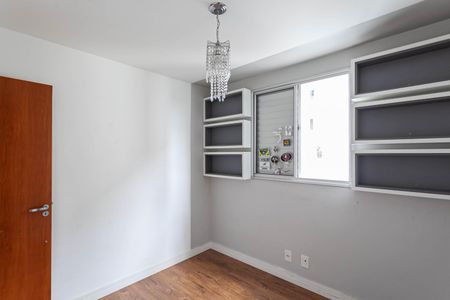Apartamento à venda com 90m², 3 quartos e 2 vagasQuarto 2