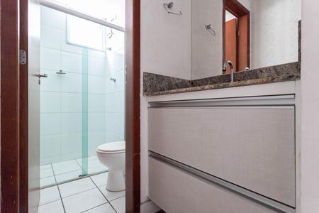Apartamento à venda com 90m², 3 quartos e 2 vagasBanheiro social 