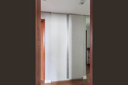 Apartamento à venda com 90m², 3 quartos e 2 vagasCorredor