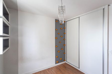 Apartamento à venda com 90m², 3 quartos e 2 vagasQuarto 2