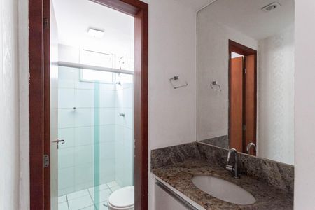 Apartamento à venda com 90m², 3 quartos e 2 vagasBanheiro socia