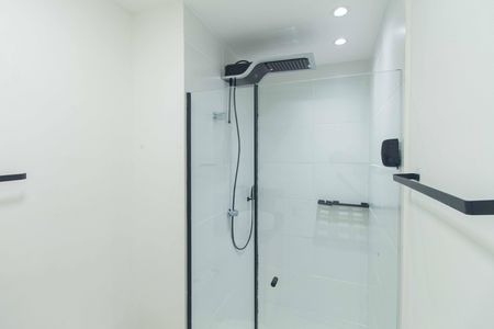 Apartamento para alugar com 29m², 1 quarto e sem vaga Apartamento para alugar com 29m², 1 quarto e sem vagaBanheiro da Suíte