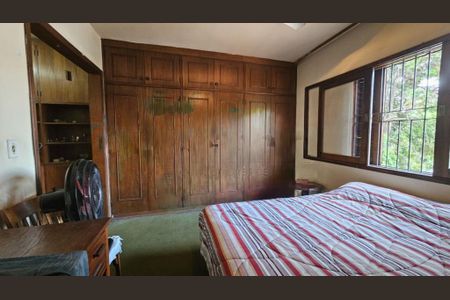 Casa à venda com 3 quartos, 180m² em Chácara Monte Alegre, São Paulo