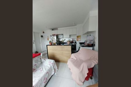 Apartamento à venda com 2 quartos, 34m² em Jurubatuba, São Paulo