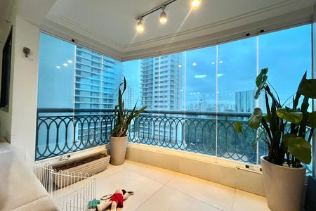 Varanda de apartamento para alugar com 3 quartos, 123m² em Vila Clementino, São Paulo