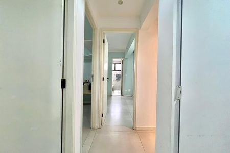 Apartamento para alugar com 123m², 3 quartos e 3 vagas Apartamento para alugar com 123m², 3 quartos e 3 vagasCorredor