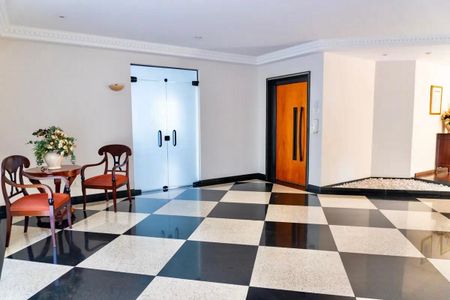 Apartamento para alugar com 123m², 3 quartos e 3 vagas Apartamento para alugar com 123m², 3 quartos e 3 vagasHall social