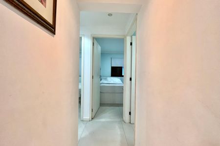 Apartamento para alugar com 123m², 3 quartos e 3 vagas Apartamento para alugar com 123m², 3 quartos e 3 vagasCorredor