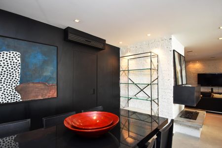 Apartamento à venda com 193m², 3 quartos e 4 vagas Apartamento à venda com 193m², 3 quartos e 4 vagassala de jantar