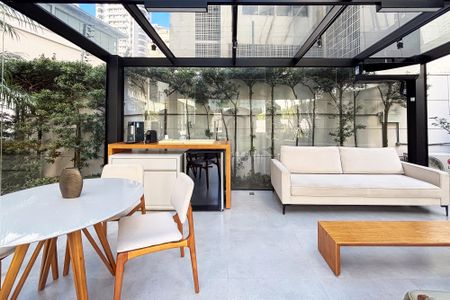 Apartamento à venda com 193m², 3 quartos e 4 vagas Apartamento à venda com 193m², 3 quartos e 4 vagasgazebo