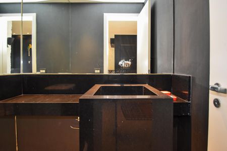 Apartamento à venda com 193m², 3 quartos e 4 vagas Apartamento à venda com 193m², 3 quartos e 4 vagaslavabo
