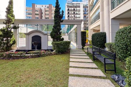 Apartamento à venda com 193m², 3 quartos e 4 vagas Apartamento à venda com 193m², 3 quartos e 4 vagasarea verde comum