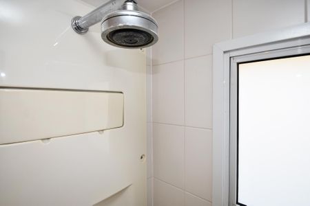 Apartamento à venda com 193m², 3 quartos e 4 vagas Apartamento à venda com 193m², 3 quartos e 4 vagasbanheiro suite 1