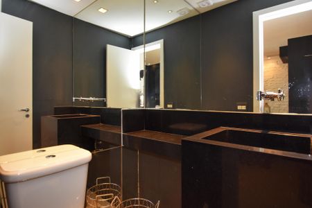 Apartamento à venda com 193m², 3 quartos e 4 vagas Apartamento à venda com 193m², 3 quartos e 4 vagaslavabo