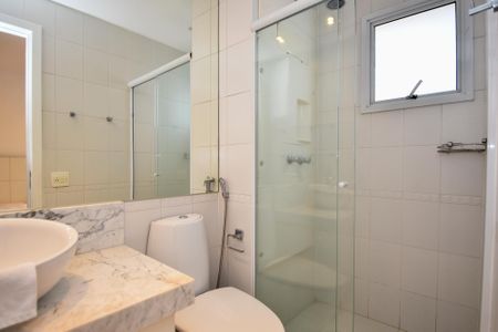 Apartamento à venda com 193m², 3 quartos e 4 vagas Apartamento à venda com 193m², 3 quartos e 4 vagasbanheiro suite 1