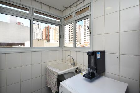 Apartamento à venda com 193m², 3 quartos e 4 vagas Apartamento à venda com 193m², 3 quartos e 4 vagaslavanderia