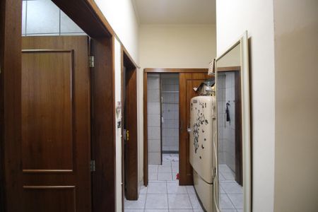 Corredor de apartamento para alugar com 1 quarto, 27m² em Independência, Porto Alegre