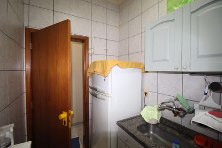 Cozinha de apartamento para alugar com 1 quarto, 27m² em Independência, Porto Alegre