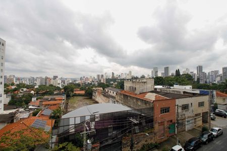 Vista do Quarto de kitnet/studio à venda com 1 quarto, 24m² em Pinheiros, São Paulo