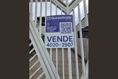 Casa à venda com 194m², 3 quartos e 2 vagas Casa à venda com 194m², 3 quartos e 2 vagasPlaca
