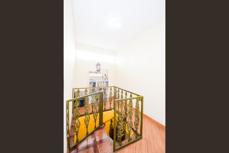 Casa à venda com 194m², 3 quartos e 2 vagasCorredor dos dormitórios