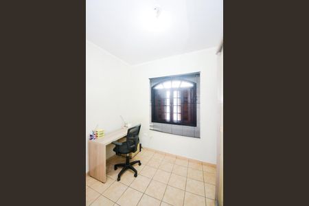 Casa à venda com 194m², 3 quartos e 2 vagasQuarto 3 - Suíte